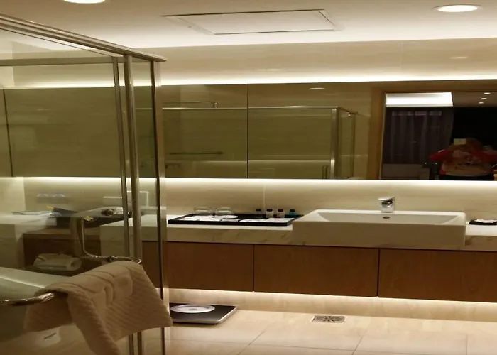 Suzhou Sun Plaza Hotel
