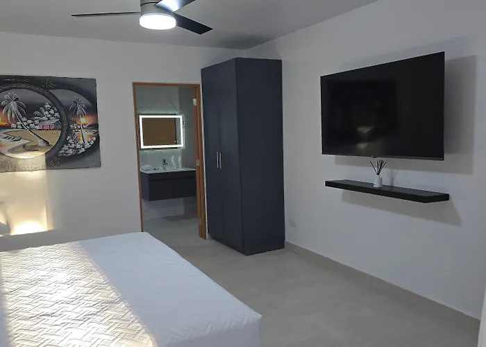 El Colibri Hotel