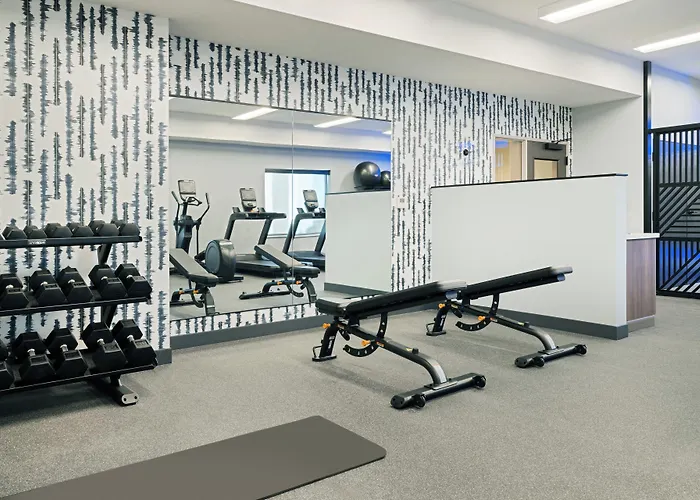 Atwell Suites Kansas City Airport By Ihg