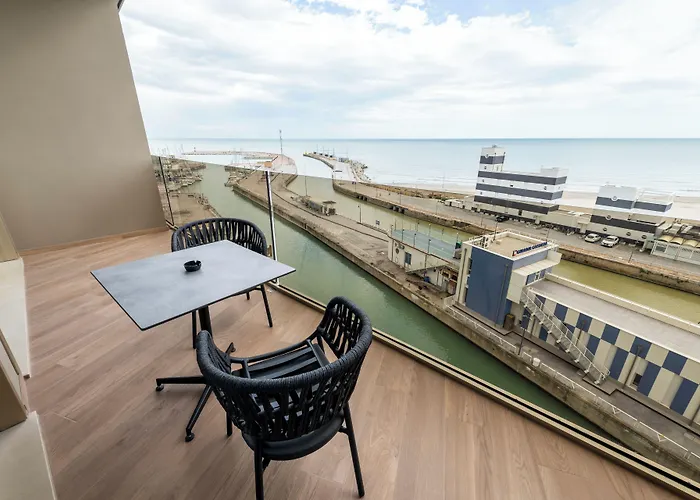 Visionair Suites & Spa