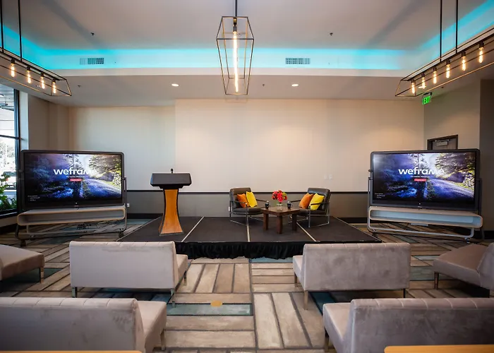 Hotel Indigo Seattle Everett Waterfront Place By Ihg