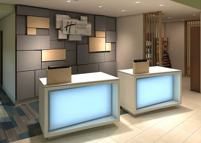 Holiday Inn Express & Suites - Auburn Downtown By Ihg