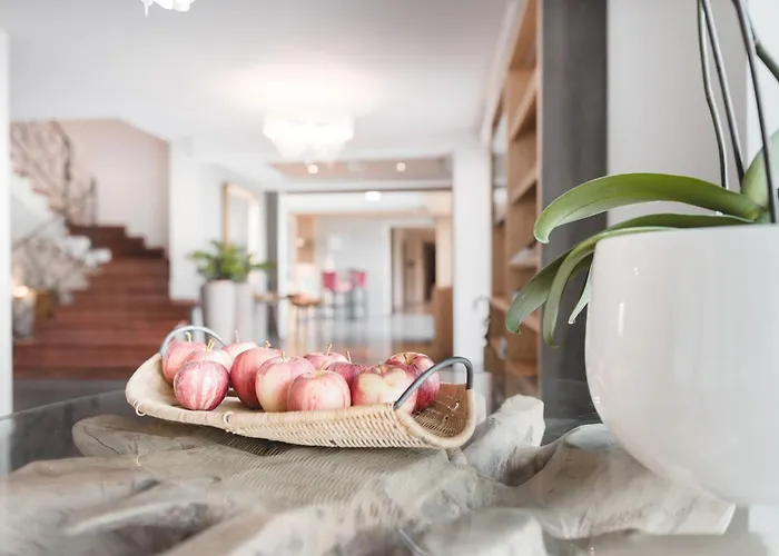 Hotel Tiefenbrunn Gardensuites & Breakfast