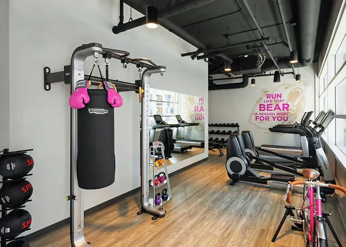 Moxy Minneapolis Downtown