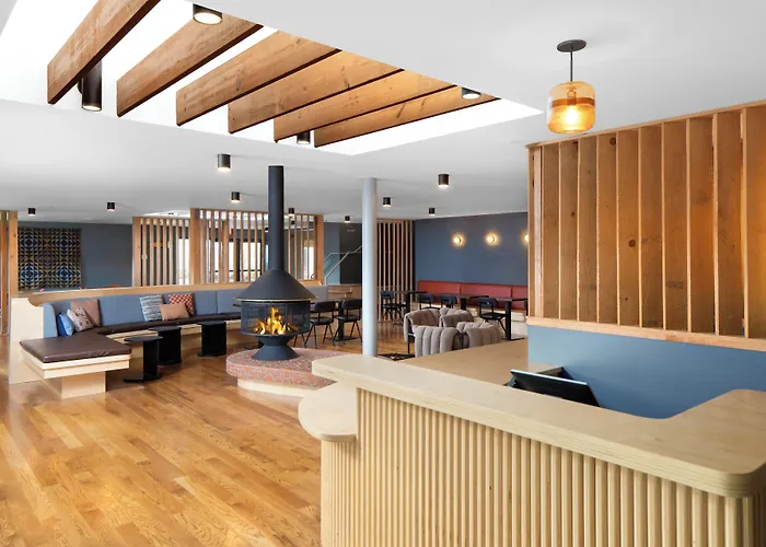 Rhode'S Motor Lodge
