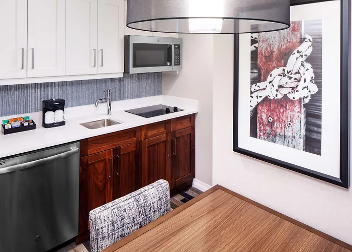 Homewood Suites By Hilton Boston Seaport District