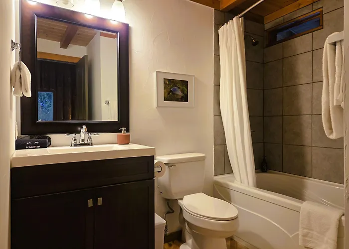 New Denver Lodge