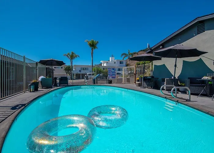 Shell Beach Inn
