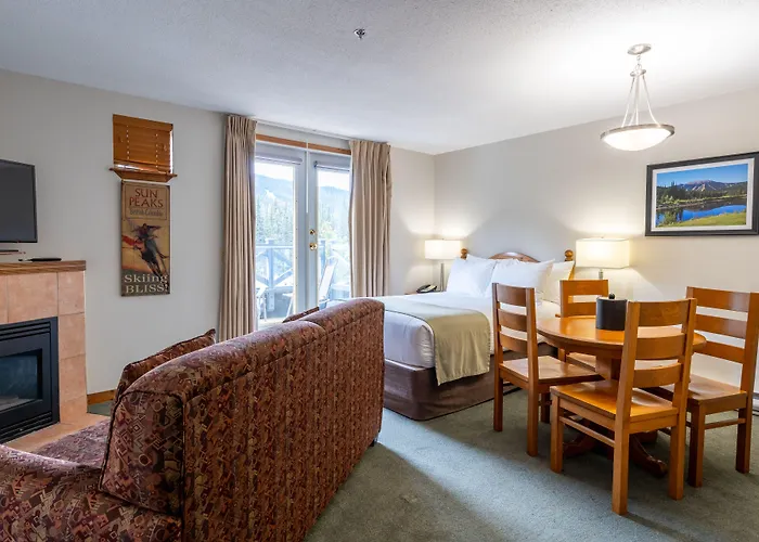 Sundance Lodge