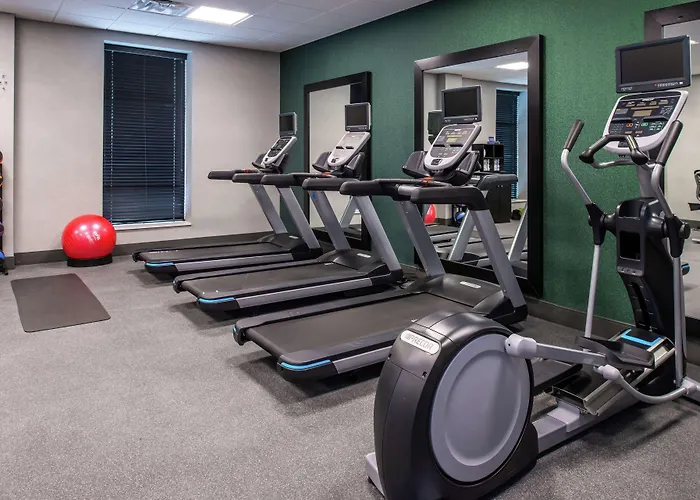 Hampton Inn & Suites Winston-Salem Downtown