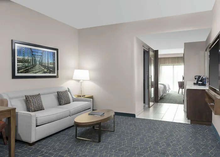 Embassy Suites By Hilton Grand Rapids Downtown