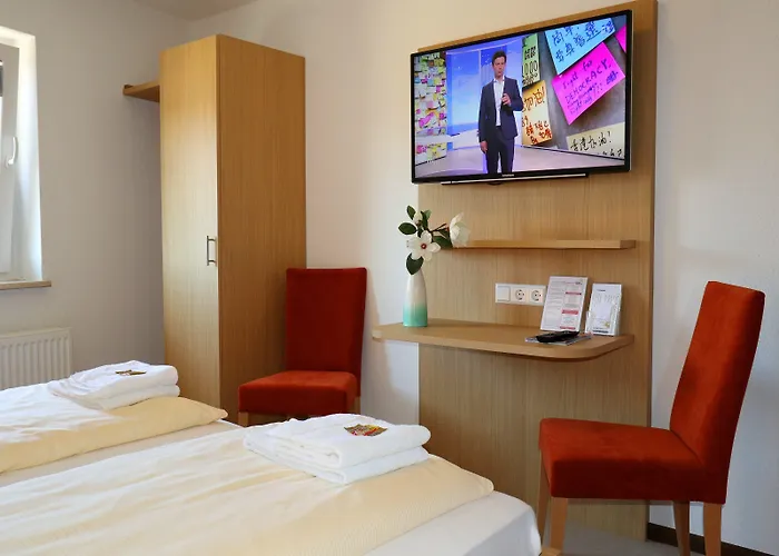 Hotel - Restaurant Hirschen - Werneths Landgasthof Beim Europa- Park Rust