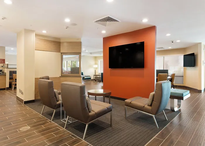 Towneplace Suites By Marriott Greensboro Coliseum Area
