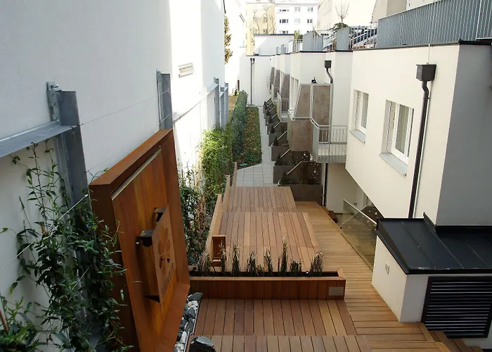 Parks 73 The Townhouse Hotel
