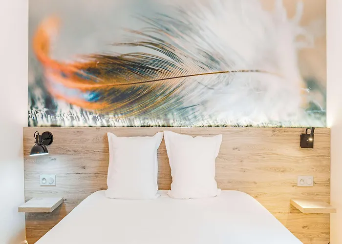 Kyriad Direct Tours Sud - Chambray Les Tours