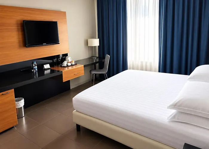 Cosmopolitan Hotel