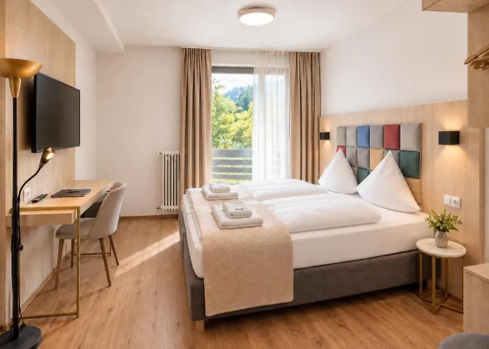 Hotel Restaurant Kurparkblick Inkl Pfalzcard & Oepnv Ticket