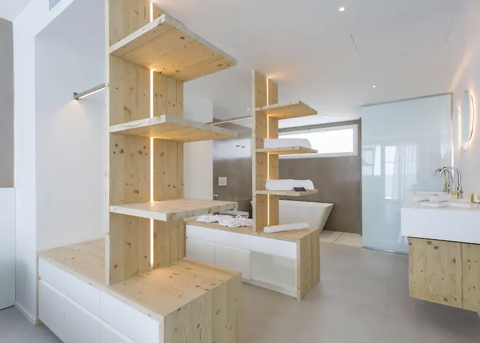 One Ibiza Suites