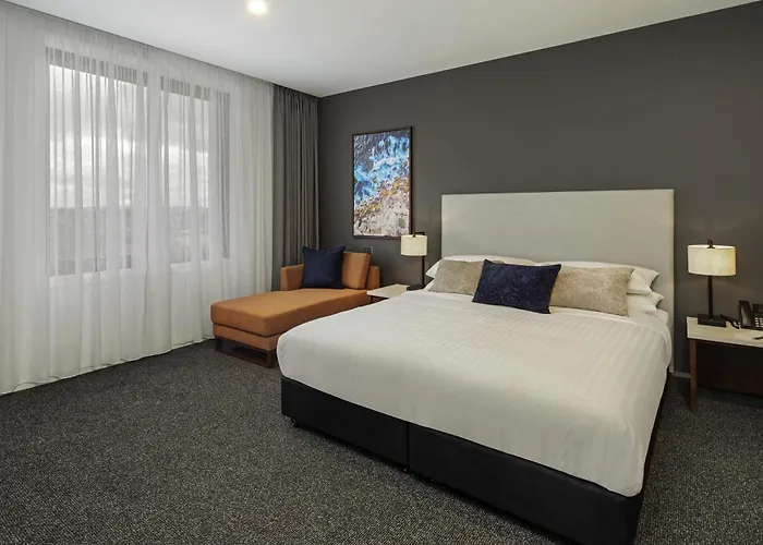 Mantra Traralgon