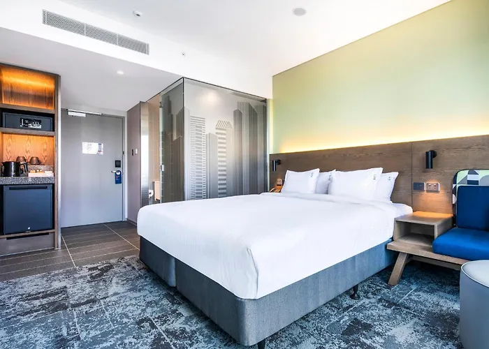 Holiday Inn Express Melbourne Little Collins By Ihg