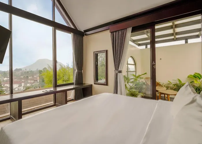 Sunsetfalls Gardens And Resort