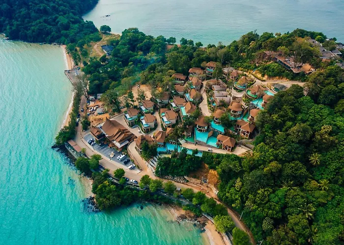Sinae Phuket Luxury Hotel