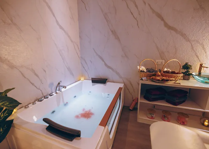 Loumage S Suites And Spa
