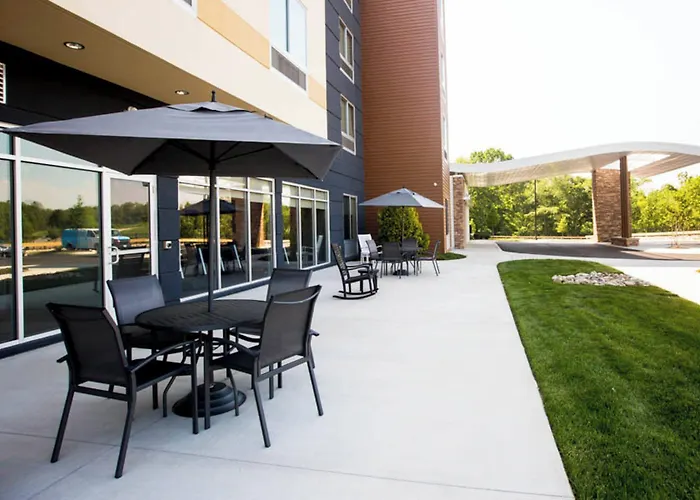 Fairfield Inn & Suites By Marriott Philadelphia Broomall/Newtown Square