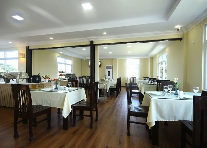 Immana Grand Inle Hotel