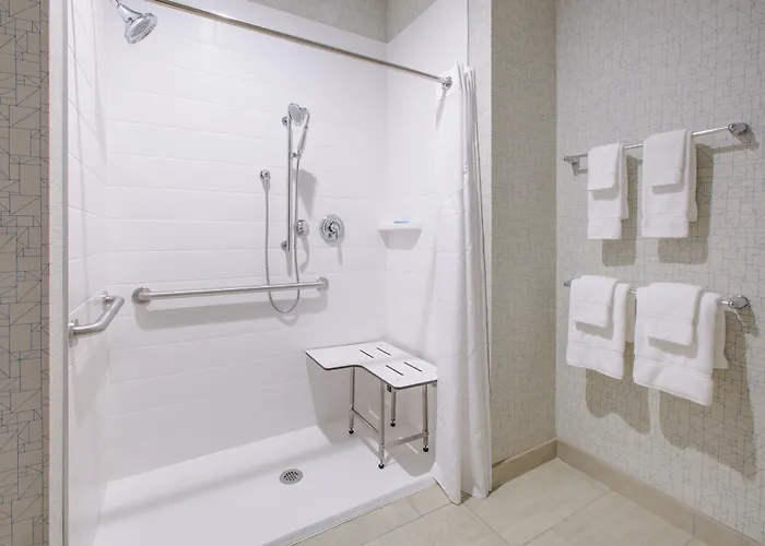 Holiday Inn Express & Suites - Dallas Nw Hwy - Love Field By Ihg