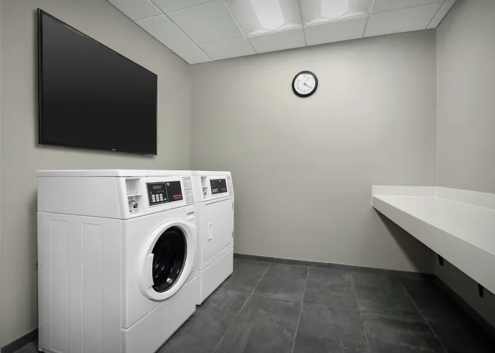 Courtyard By Marriott Atlanta Kennesaw