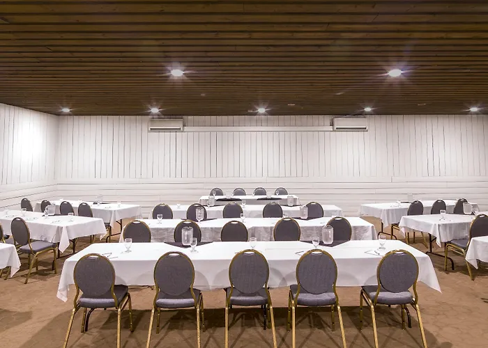 Mount Peyton Resort & Conference Centre (Adults Only)