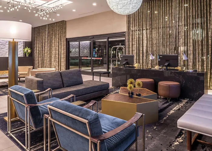 Doubletree By Hilton Lafayette East