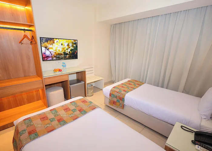 Hapi Hotel