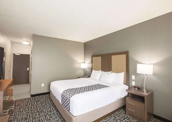 La Quinta By Wyndham San Marcos Outlet Mall