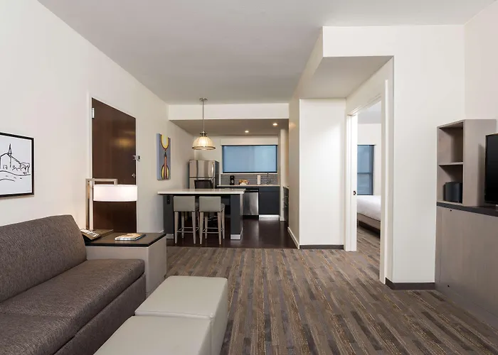 Hyatt House Austin/Downtown