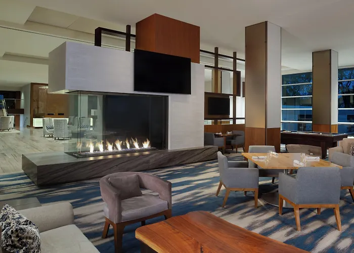 Jb Duke Hotel