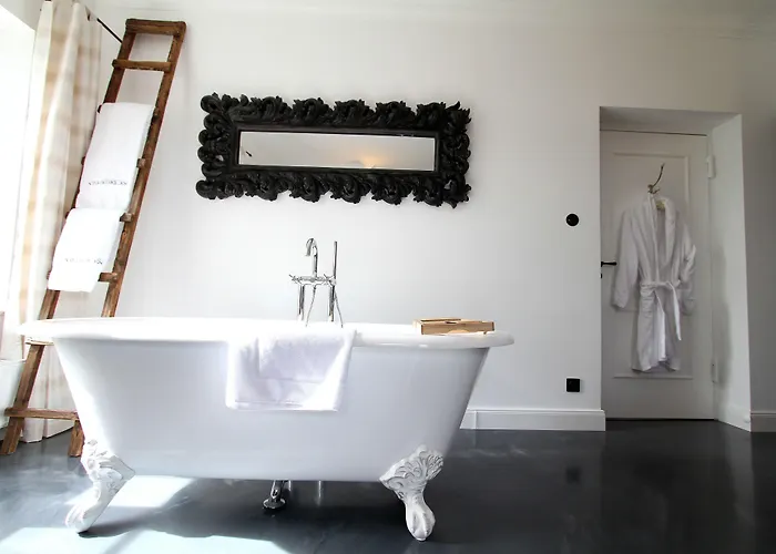 Villa Adelees Boutique Hotel