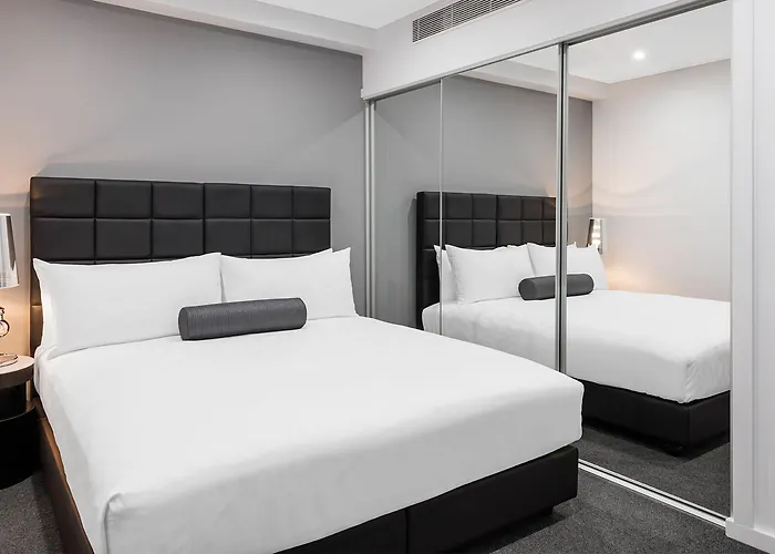 Meriton Suites Mascot Central
