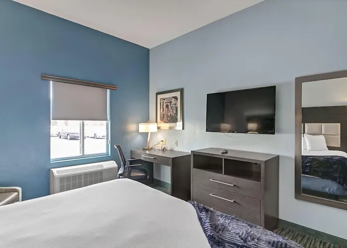 Iris Garden Inn