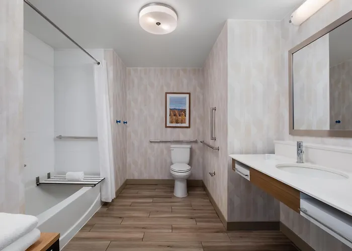 Hampton Inn By Hilton Turlock