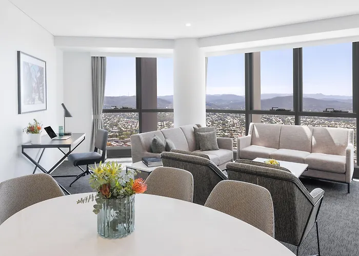 Meriton Suites Herschel Street, Brisbane