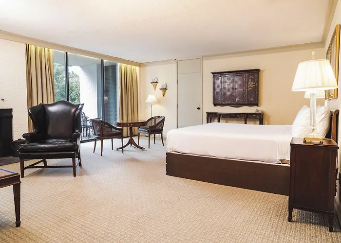 Griffin Hotel, An Official Colonial Williamsburg Hotel