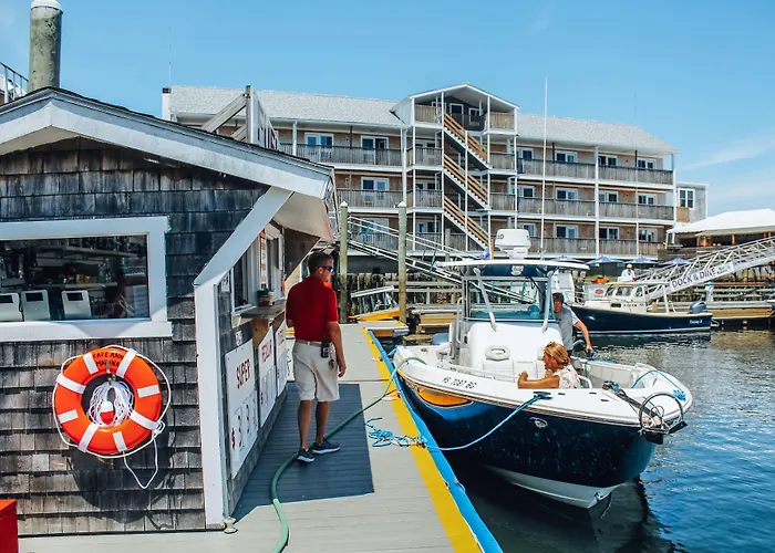 The Hotel At Cape Ann Marina