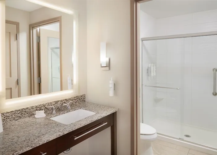 Homewood Suites By Hilton Grand Rapids Downtown
