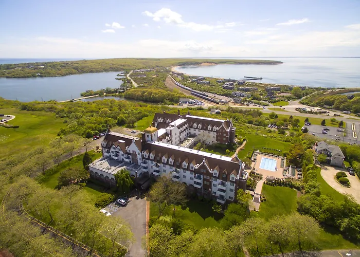 Montauk Manor