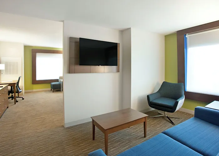 Holiday Inn Express Hotel & Suites Austin Downtown - University By Ihg