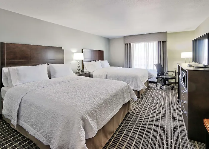 Hampton Inn&Suites Albuquerque Airport