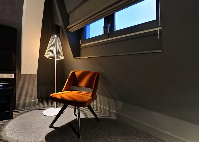 Amsterdam Forest Hotel