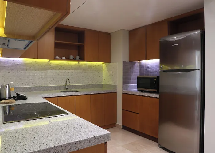 Holiday Inn & Suites Jakarta Gajah Mada By Ihg